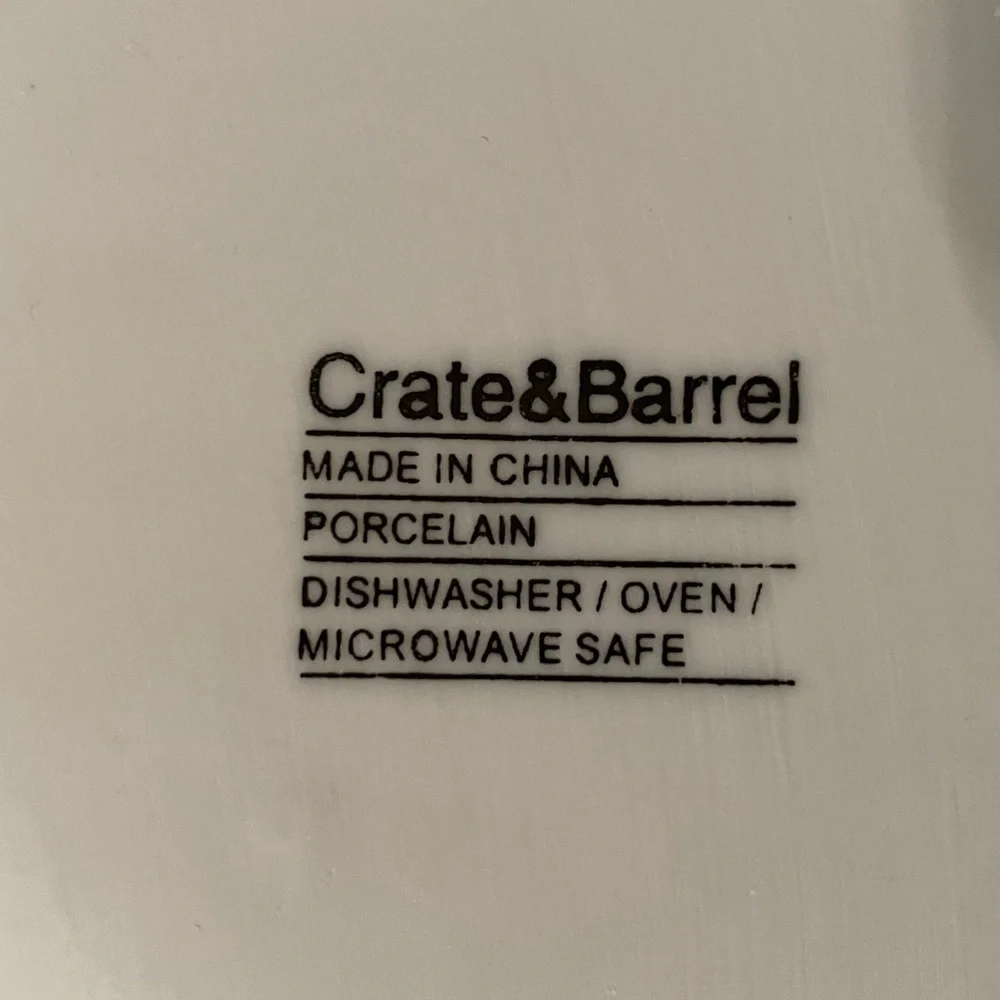 Crate & Barrel sushi set for 2 (new in box)